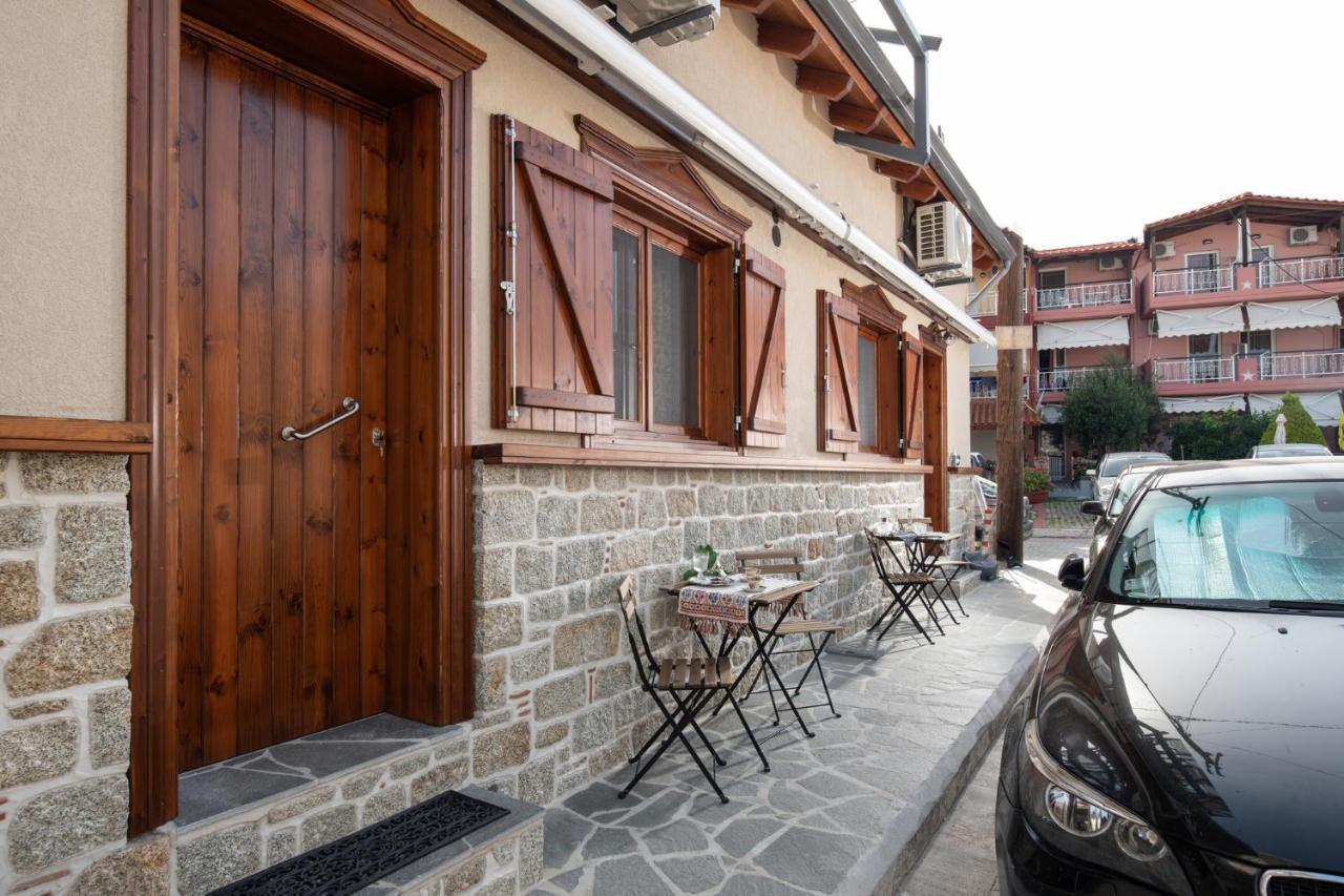 Bosporus Apartments Sarti Bagian luar foto