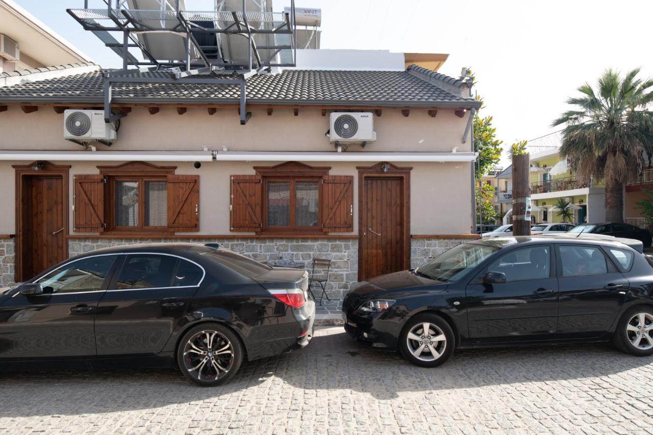Bosporus Apartments Sarti Bagian luar foto
